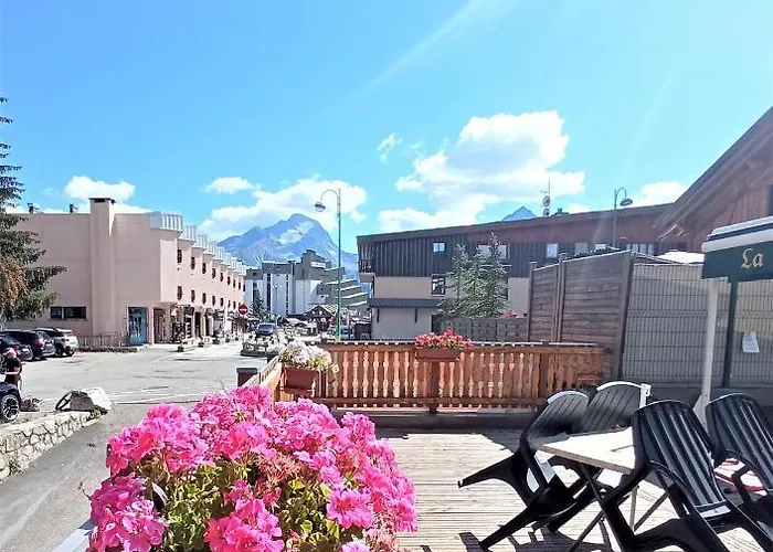 Atmosphere Отель Ле дез Альп