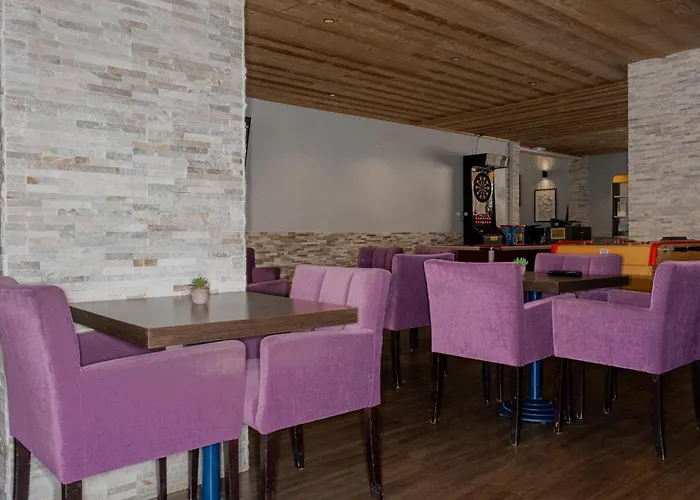 Отель Atmosphere 3*