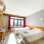 Hotel Atmosphere 3*