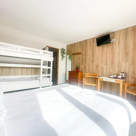 Atmosphere Hotel 3*