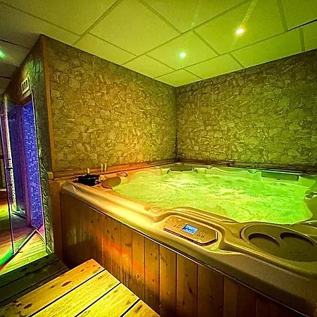 Hotel Atmosphere 3*