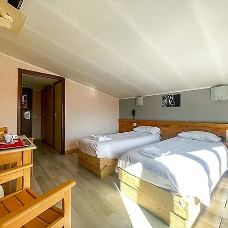 Hotel Atmosphere 3*